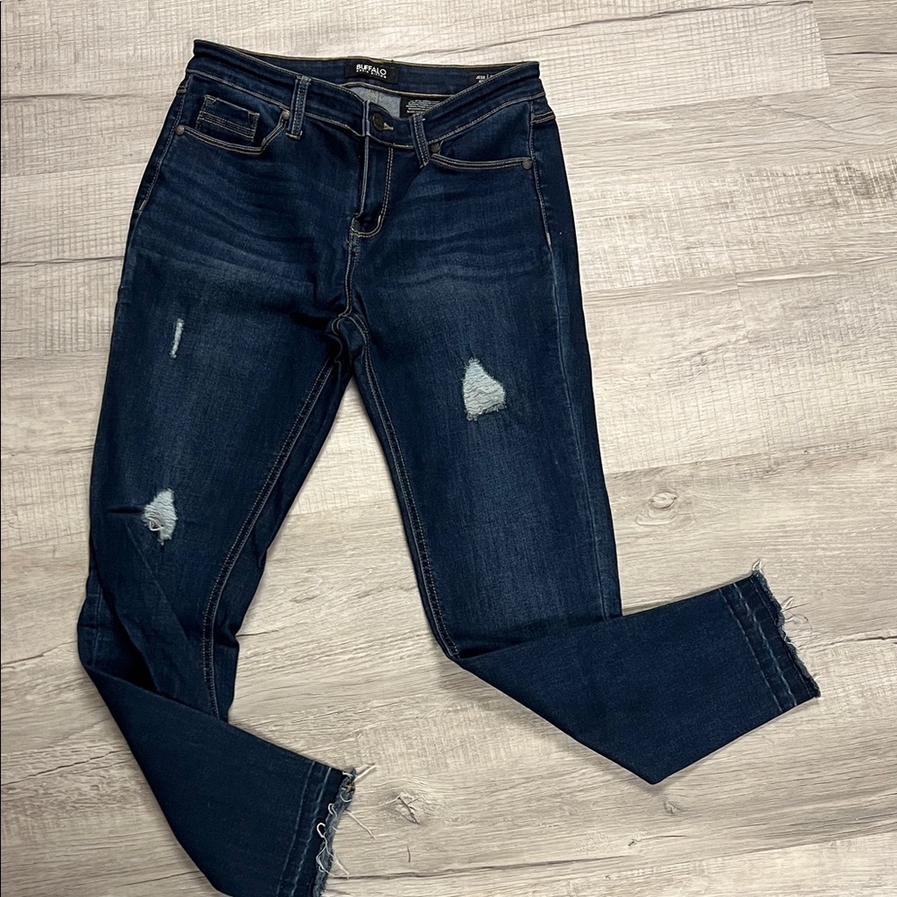 Buffalo Midnight Blue Distressed Cropped Jeans 27 inseam 25